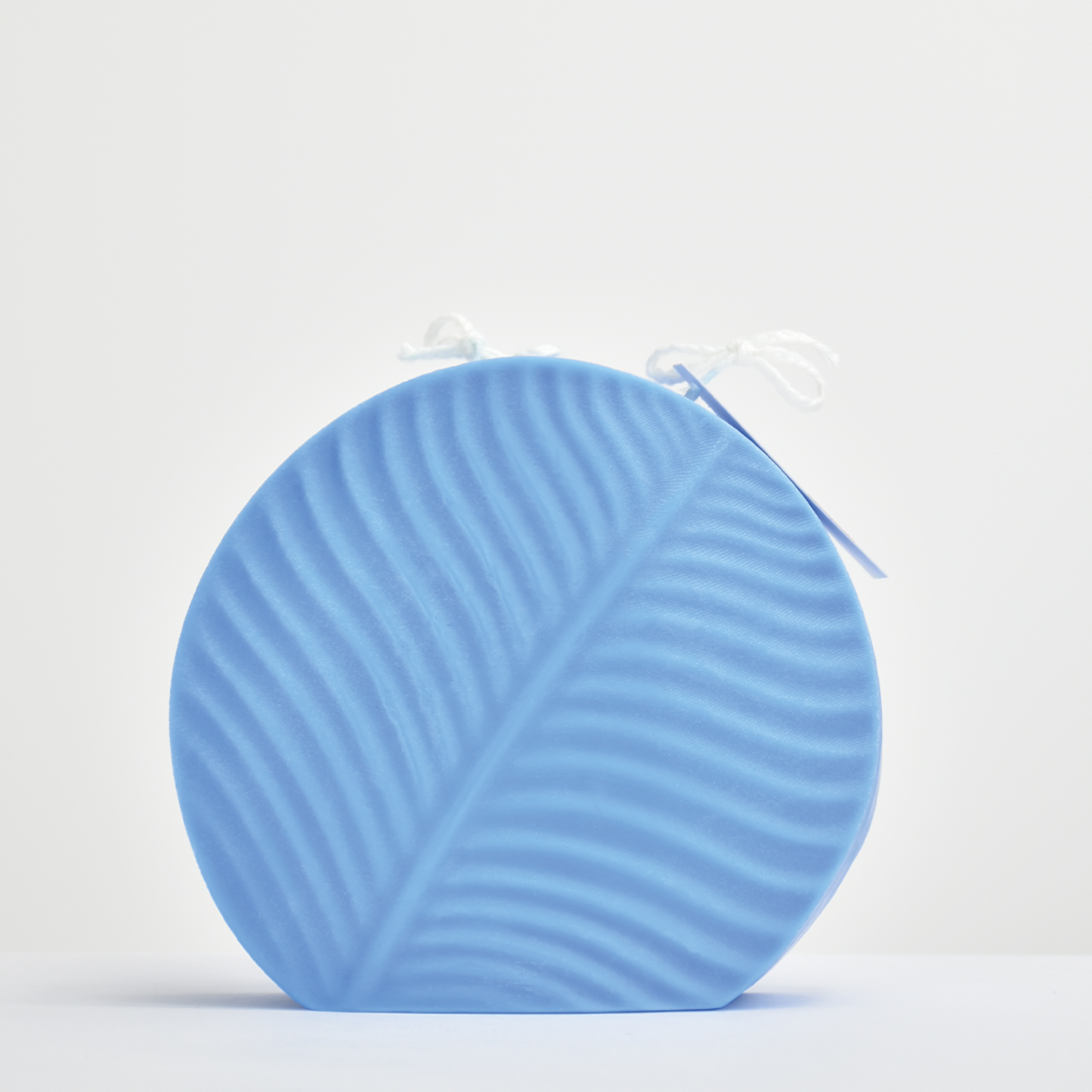 Bougie décorative verte en cire de soja en forme de feuille IRO