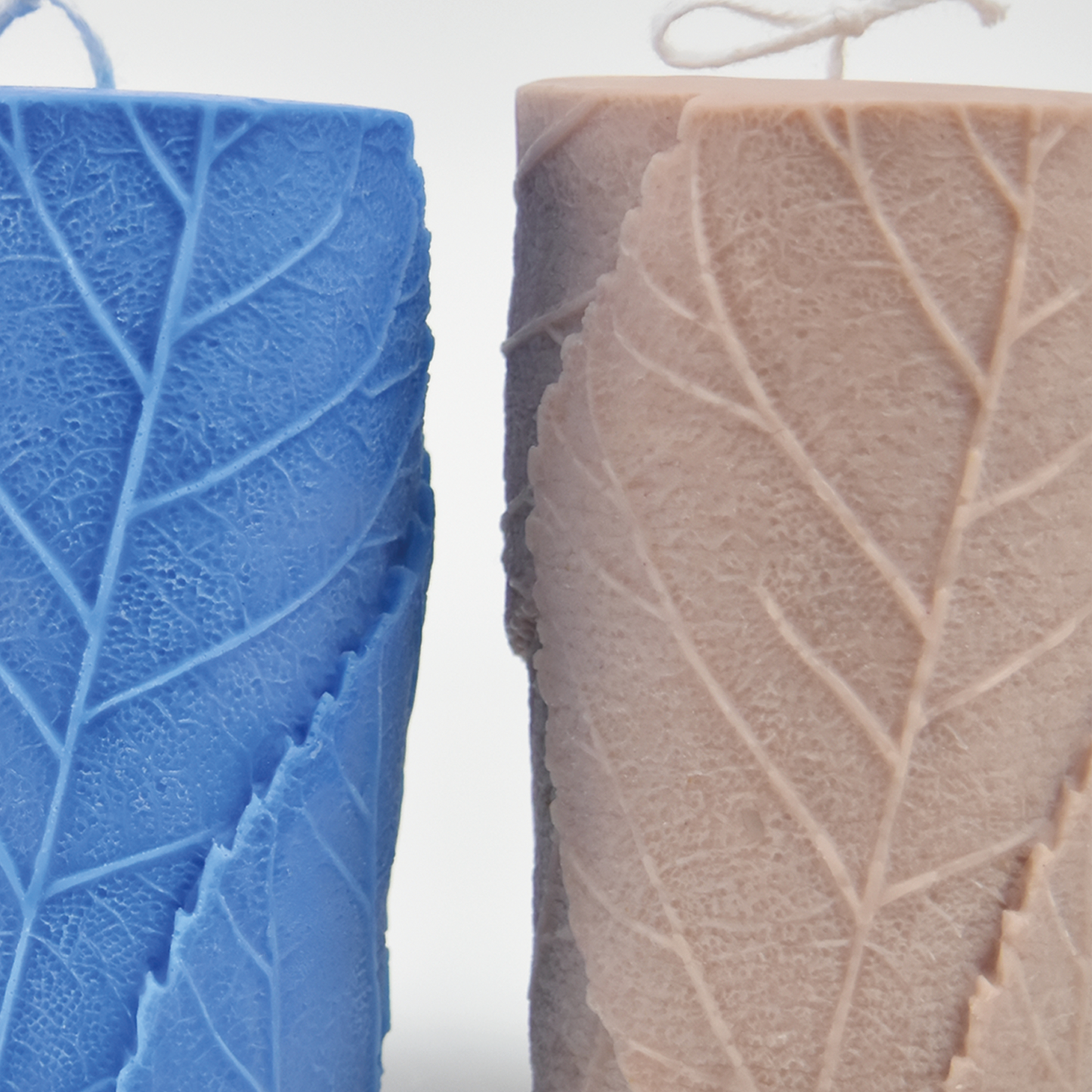 Bougie décorative verte en cire de soja en forme de feuille LIVY