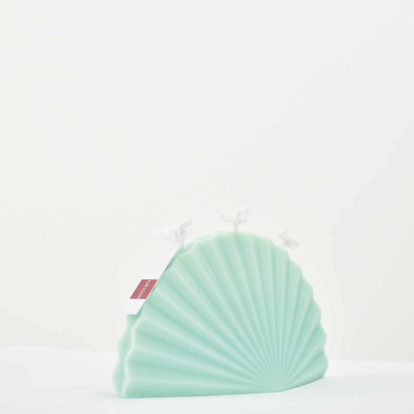 Bougie décorative verte en cire de soja en forme de feuille RAVINALA