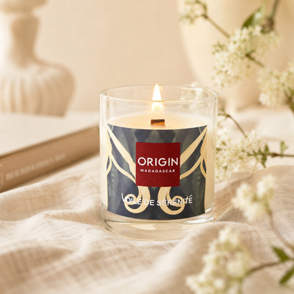Bougie parfumée en contenant. VOILE DE SERENITE
